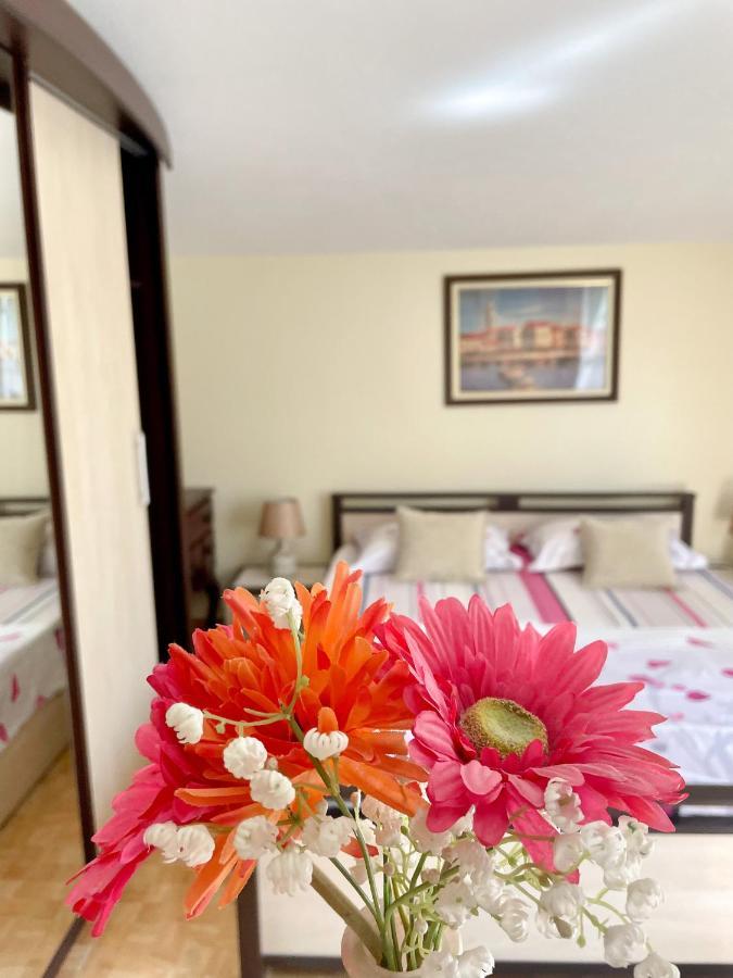 Apartments Moracanin ซูโตมอเร ภายนอก รูปภาพ
