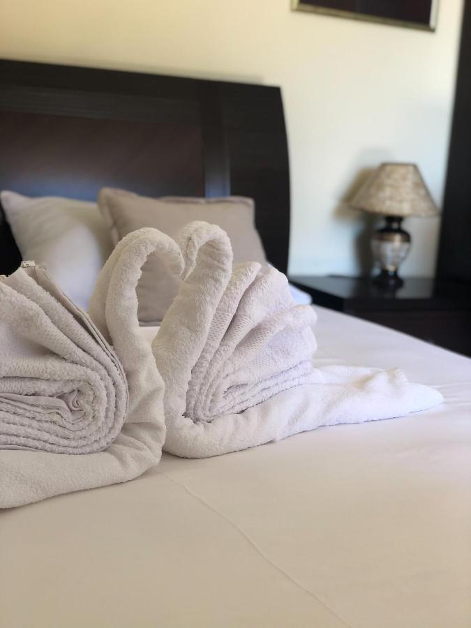 Apartments Moracanin ซูโตมอเร ภายนอก รูปภาพ