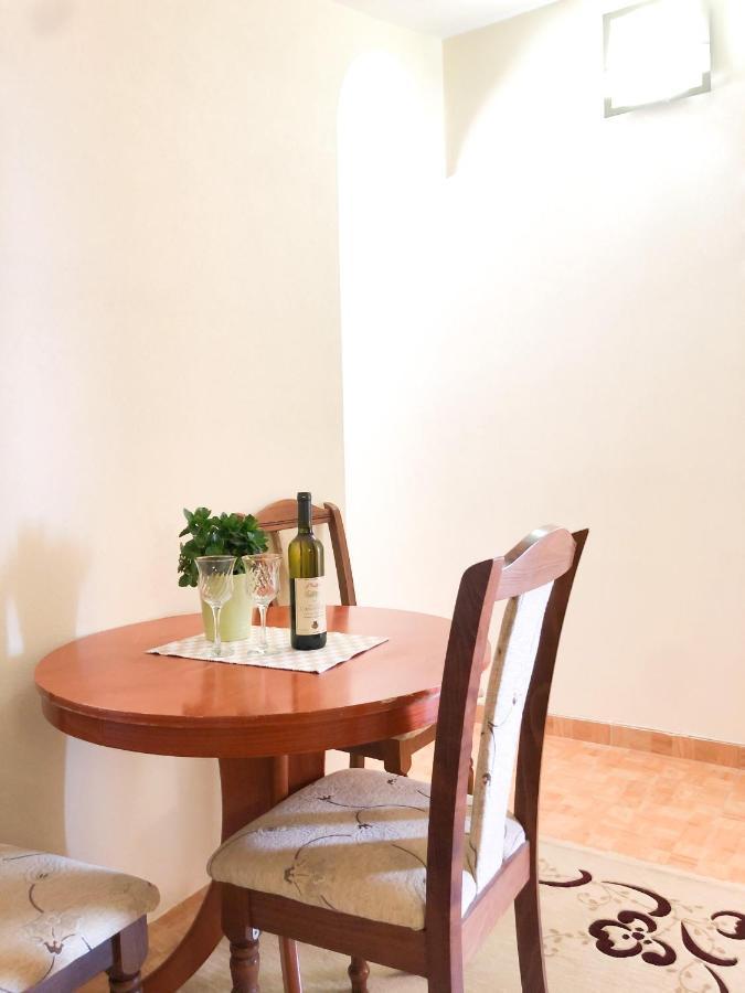 Apartments Moracanin ซูโตมอเร ภายนอก รูปภาพ