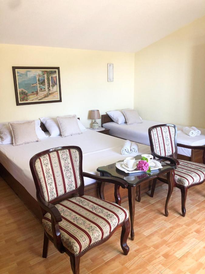 Apartments Moracanin ซูโตมอเร ภายนอก รูปภาพ